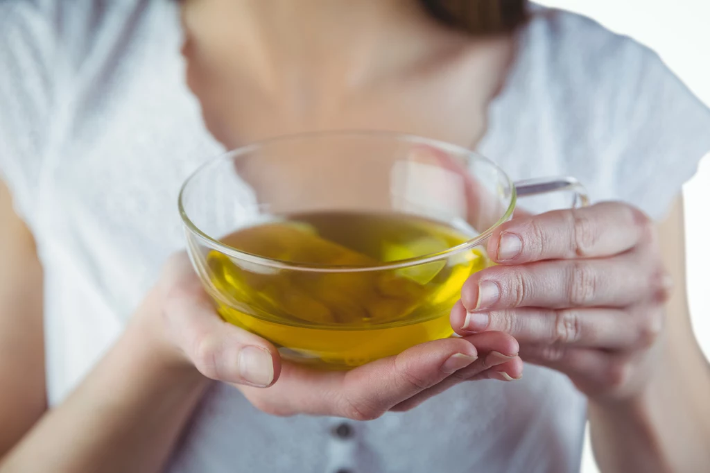 Na co pomaga herbata z igieł sosny?