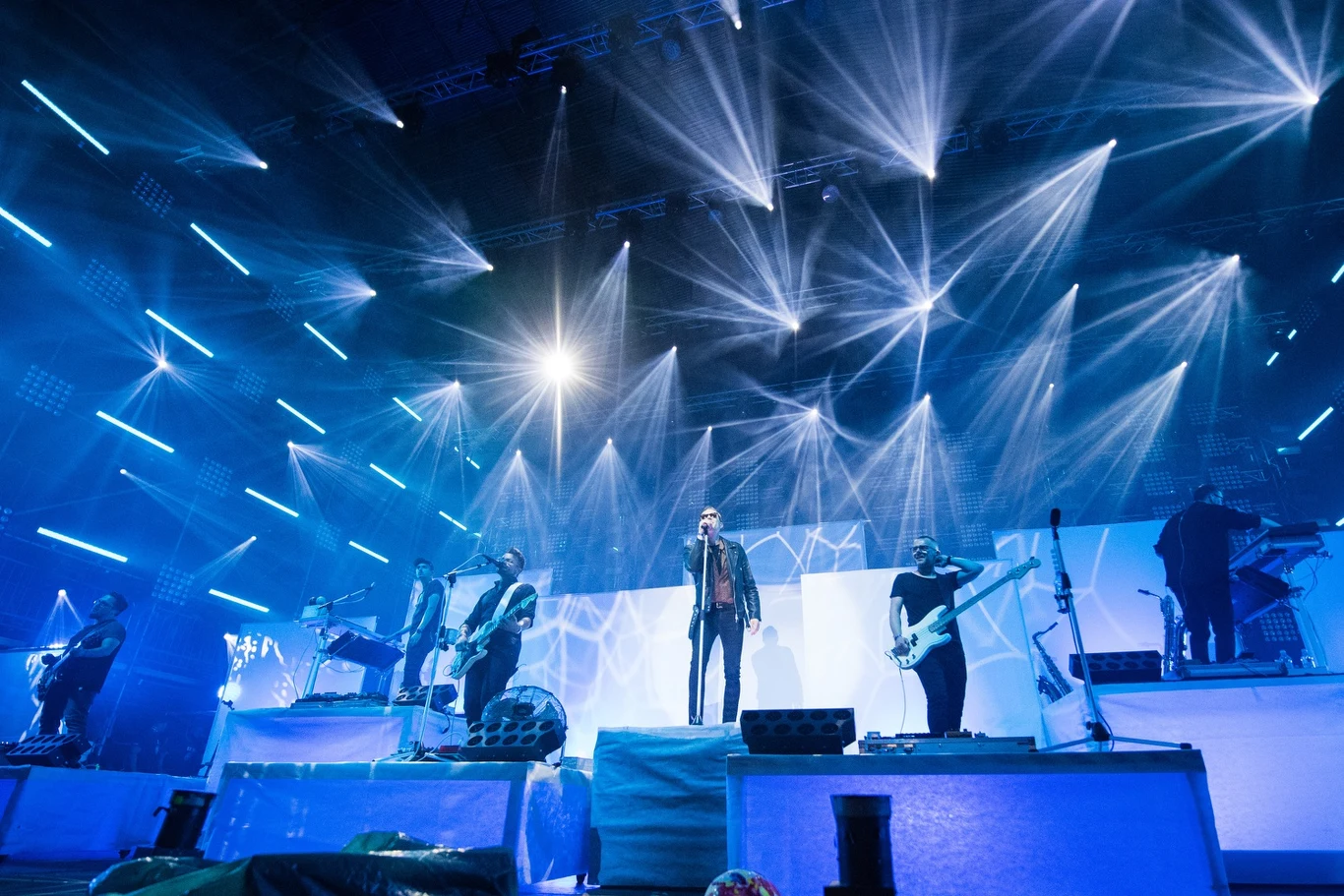 Zobacz zdjęcia z koncertu grupy happysad na Dużej Scenie Pol'and'Rock Festival 2019 Zobacz zdjęcia z koncertu grupy happysad na Dużej Scenie Pol'and'Rock Festival 2019