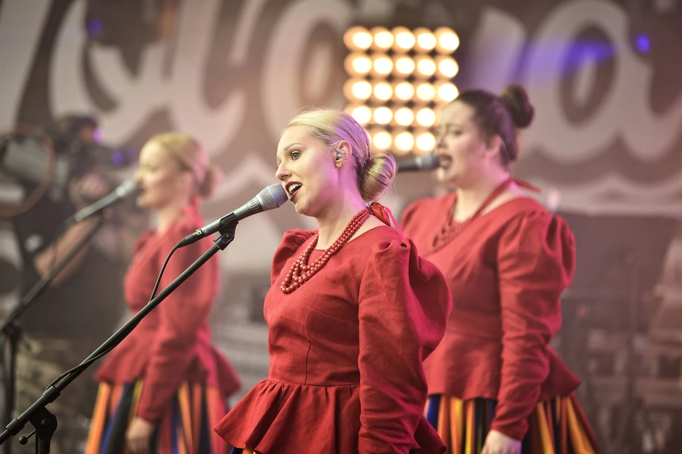 Zobacz zdjęcia z koncertu grupy Tulia na Małej Scenie Pol'and'Rock Festival 2019!