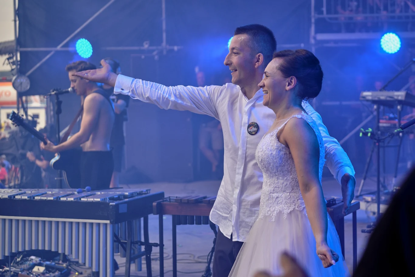 Zobacz zdjęcia z koncertu Krzysztofa Zalewskiego na Dużej Scenie Pol'and'Rock Festival 2019 Zobacz zdjęcia z koncertu Krzysztofa Zalewskiego na Dużej Scenie Pol'and'Rock Festival 2019