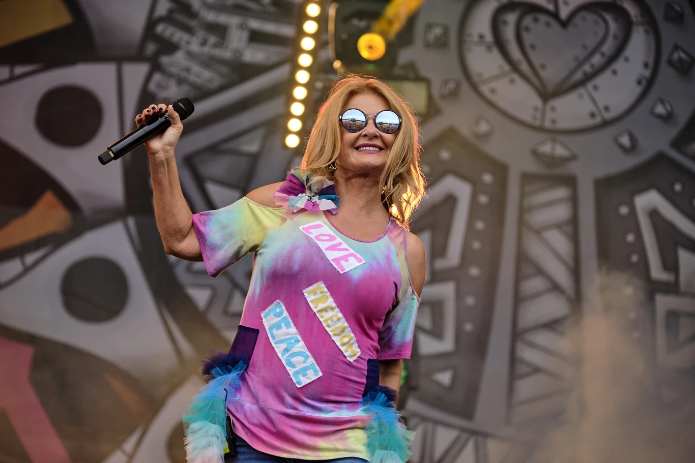 Zobacz zdjęcia z koncertu Majki Jeżowskiej na Małej Scenie Pol'and'Rock Festival 2019