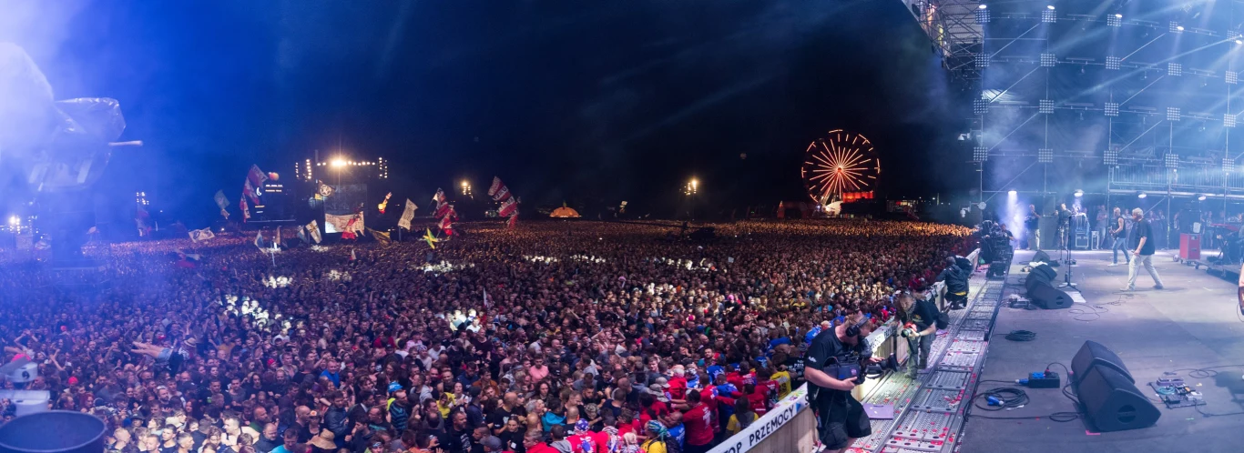 Zobacz zdjęcia z koncertu grupy Kult na Dużej Scenie Pol'and'Rock Festival 2019 Zobacz zdjęcia z koncertu grupy Kult na Dużej Scenie Pol'and'Rock Festival 2019