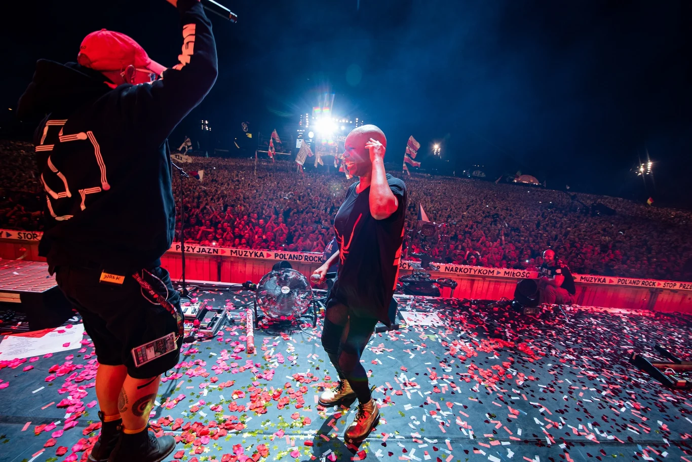 Zobacz zdjęcia z koncertu Skunk Anansie na Dużej Scenie Pol'and'Rock Festival 2019 Zobacz zdjęcia z koncertu Skunk Anansie na Dużej Scenie Pol'and'Rock Festival 2019