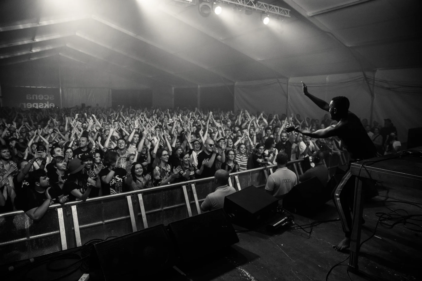 Żywiołowe singeli w wykonaniu Bamba Pana & Makaveli