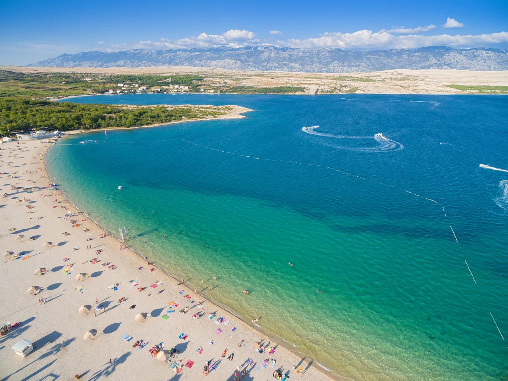 Plaża na wyspie Pag