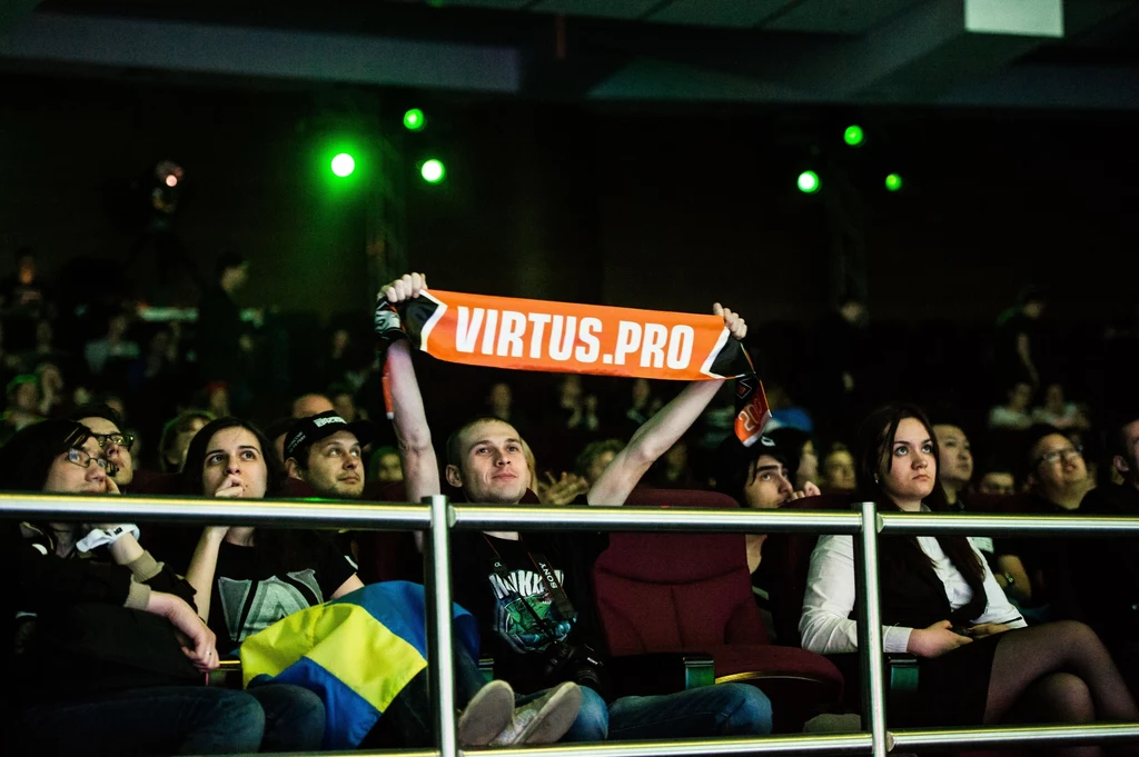 Fani drużyny Virtus.pro