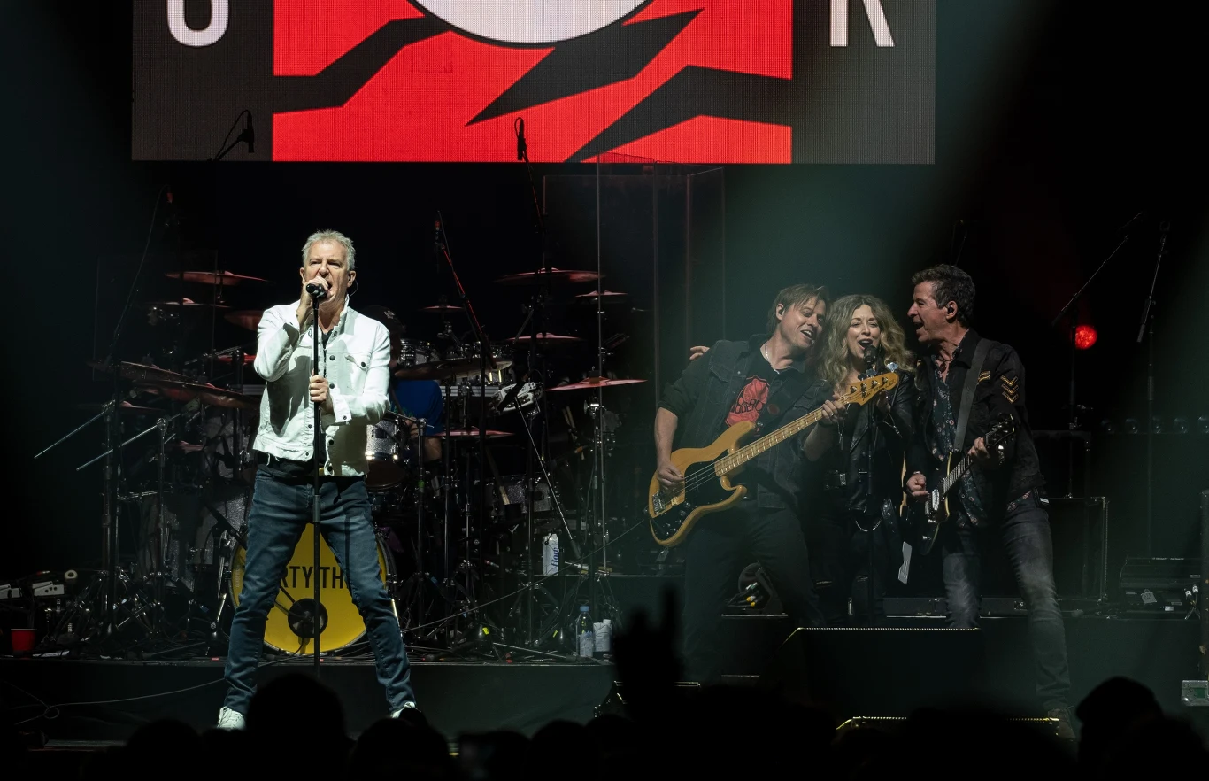 Glass Tiger w 2019 roku.