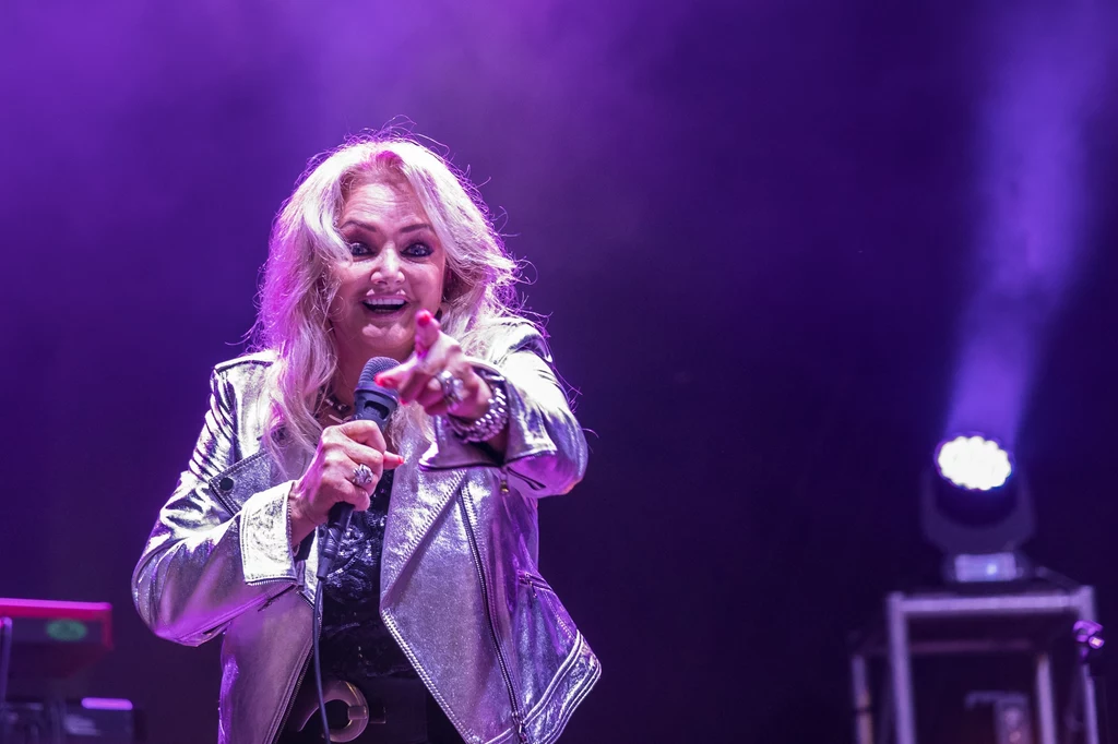 Bonnie Tyler będzie jedną z gwiazd koncertu "Forever Young" w ramach Top Of The Top Sopot Festival 2019 Bonnie Tyler będzie jedną z gwiazd koncertu "Forever Young" w ramach Top Of The Top Sopot Festival 2019