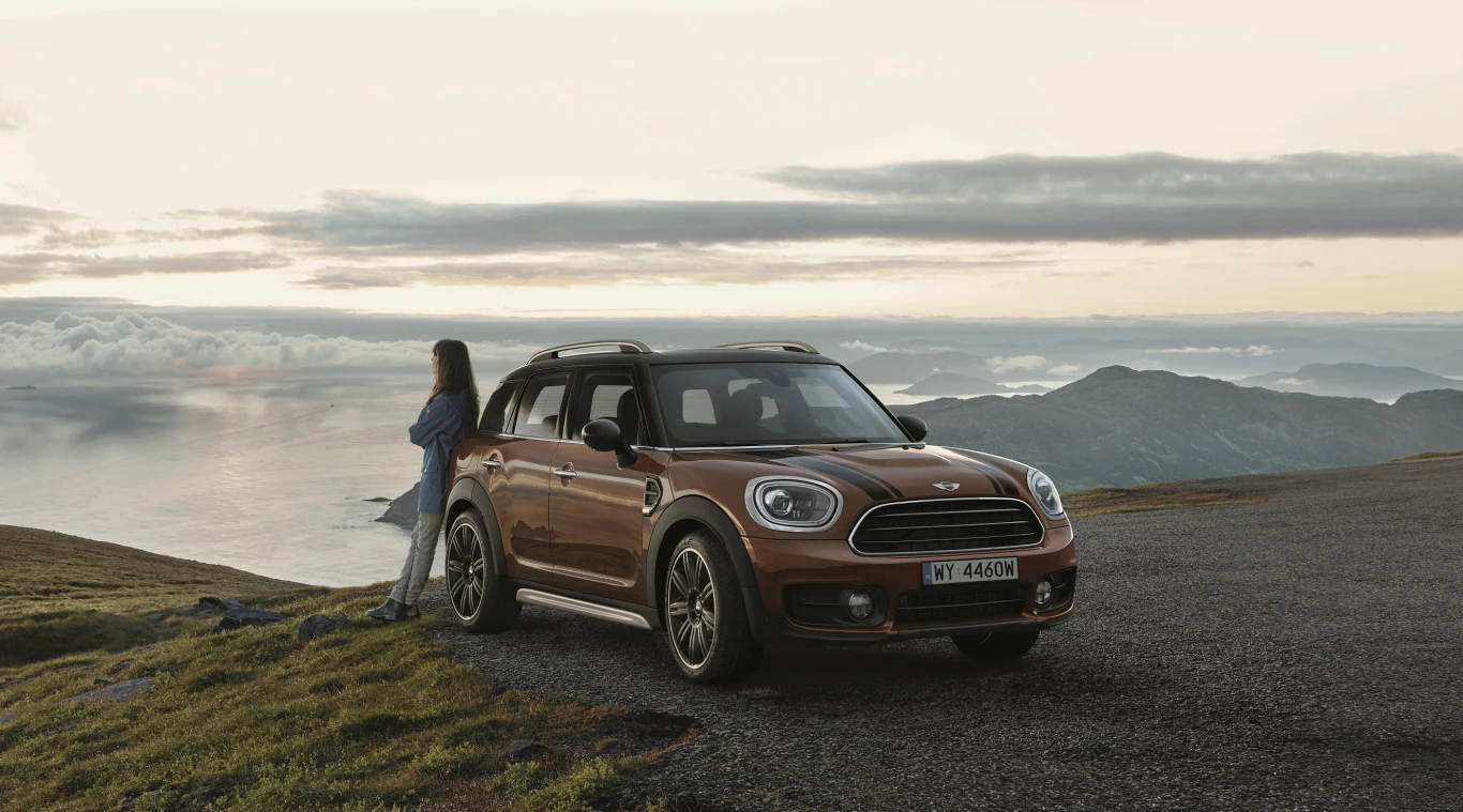 Crossover MINI to auto stworzone dla poszukiwaczy nowych wrażeń Crossover MINI to auto stworzone dla poszukiwaczy nowych wrażeń