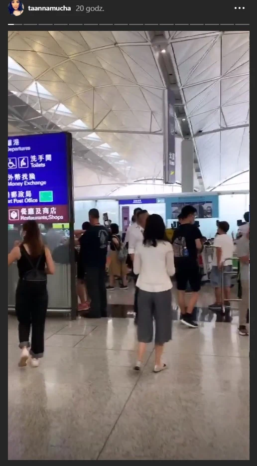 Manifestacje na lotnisku w Hongkongu 