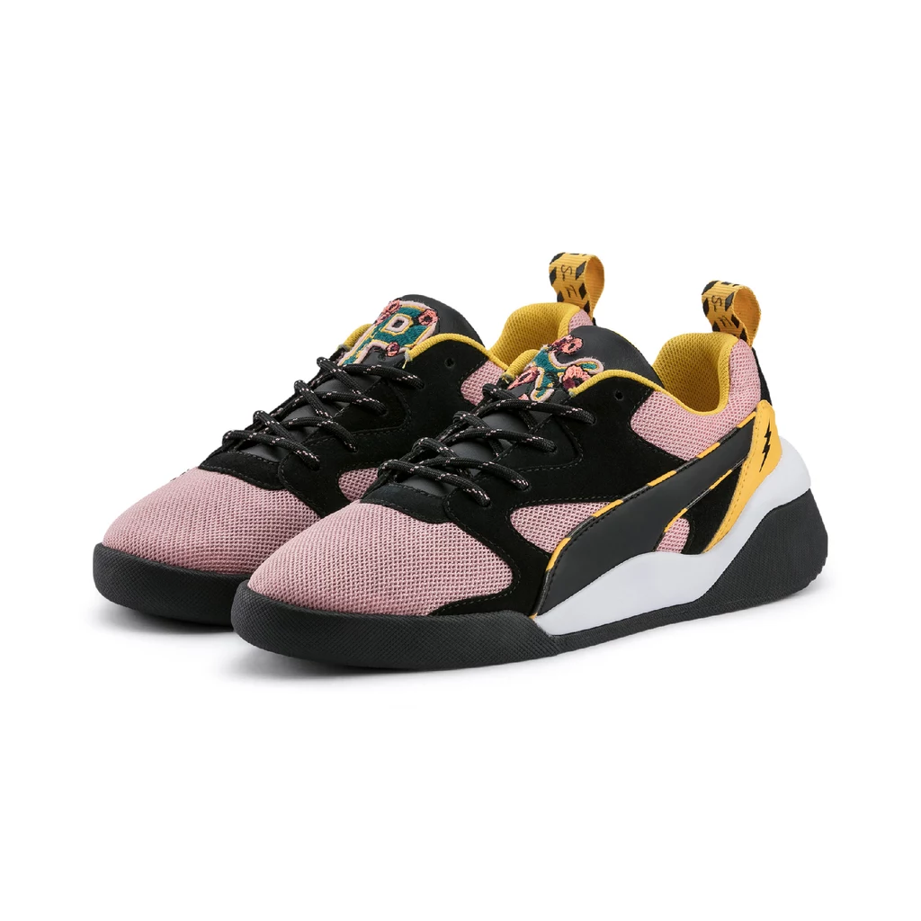 Kolekcja PUMA x SUE TSAI dostępna będzie od 17 sierpnia. Kolekcja PUMA x SUE TSAI dostępna będzie od 17 sierpnia.