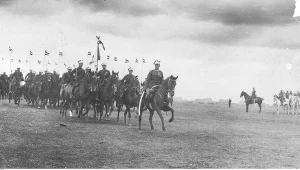 Uroczystości w Warszawie z okazji rocznicy Bitwy Warszawskiej 1920 roku zwanej "cudem nad Wisłą". Zdjęcie z 1924 roku