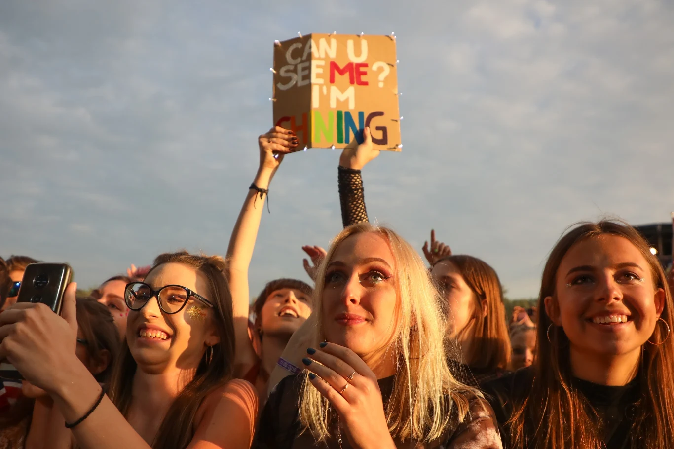 Publiczność podczas drugiego dnia na Kraków Live Festival 2019
