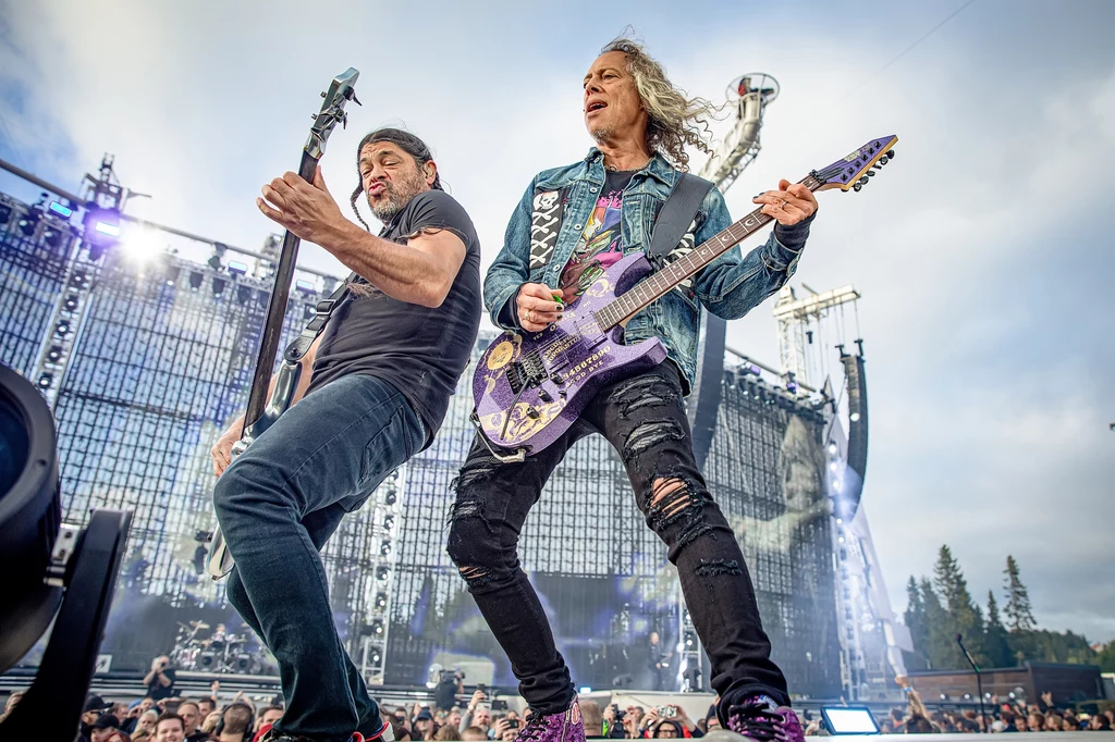 Robert Trujillo i Kirk Hammett (Metallica) w akcji Robert Trujillo i Kirk Hammett (Metallica) w akcji