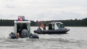 Policja na jeziorze Kisajno