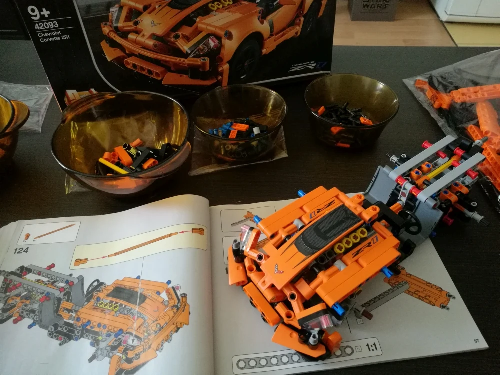 LEGO Technic Chevrolet Corvette ZR1 LEGO Technic Chevrolet Corvette ZR1