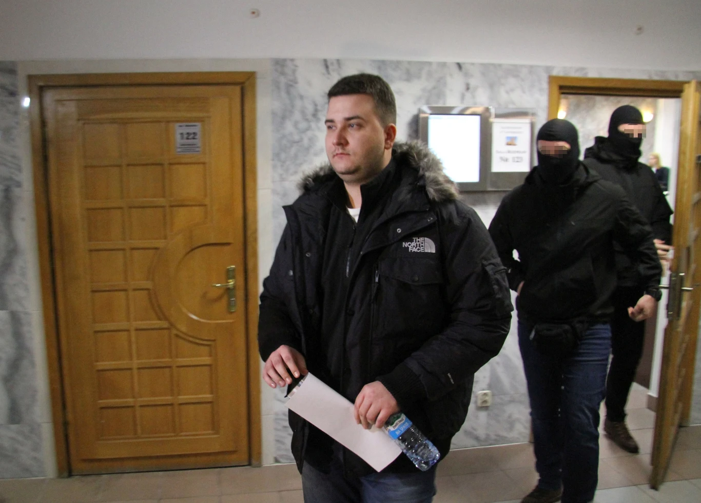 Bartłomiej Misiewicz w sądzie w Tarnobrzegu, styczeń 2019 Bartłomiej Misiewicz w sądzie w Tarnobrzegu, styczeń 2019