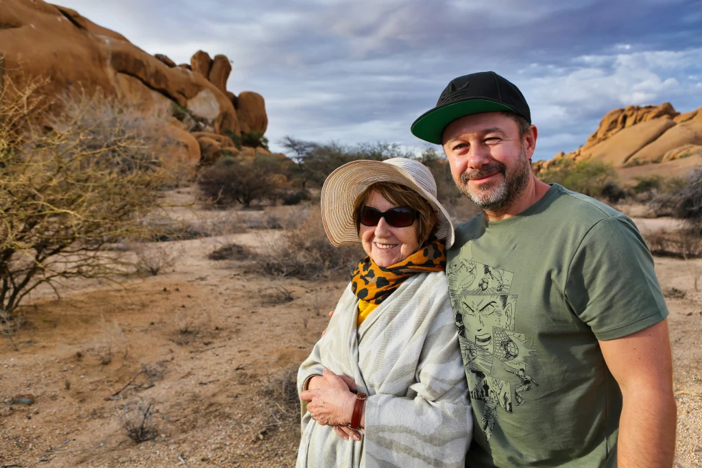 Zobacz zdjęcia Andrzeja Piasecznego i jego mamy Alicji Piasecznej z programu "Starsza pani musi fiknąć"