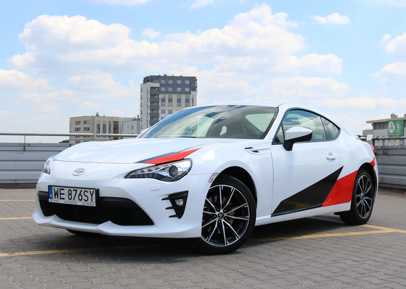 Toyota GT86 to bliźniak Subaru BRZ Toyota GT86 to bliźniak Subaru BRZ