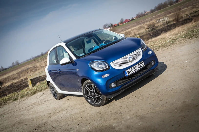 Smart ForFour jest technicznym bliźniakiem Renault Twingo Smart ForFour jest technicznym bliźniakiem Renault Twingo