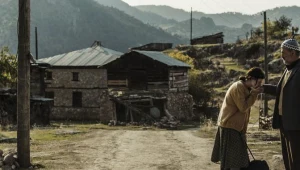 Kadr z filmu "Opowieść o trzech siostrach"