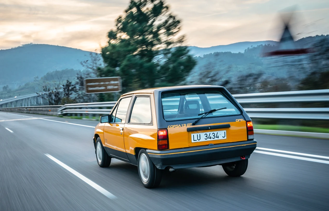 Opel Corsa GT 