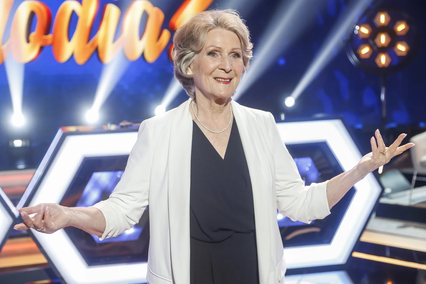 Zobacz zdjęcia Ireny Santor z programu "Jaka to melodia?" Zobacz zdjęcia Ireny Santor z programu "Jaka to melodia?"