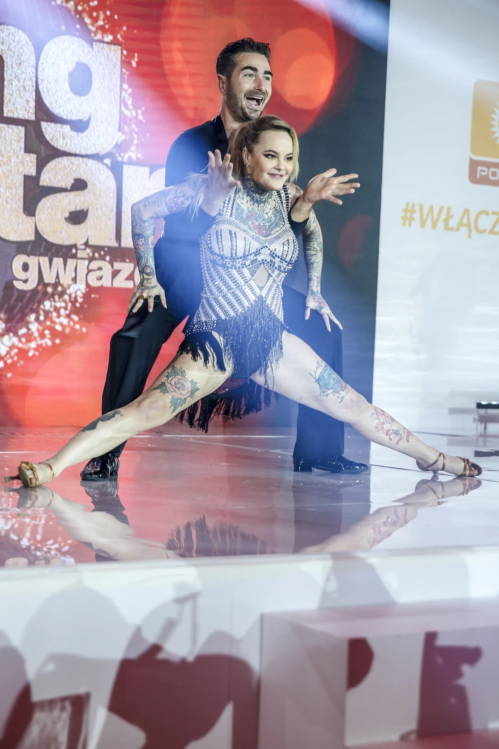 Pokaz tańca na prezentacji ramówki Polsatu Pokaz tańca na prezentacji ramówki Polsatu