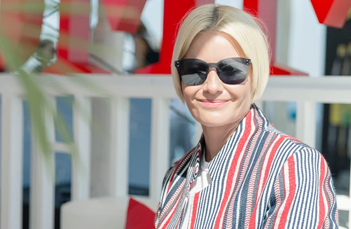 Tegoroczną ceremonię zamknięcia regat uświetniła swoją obecnością, Małgorzata Kożuchowska, słynna polska aktorka i gość specjalny Sopot Match Race. Znana aktorka świętowała sukcesy wspólnie z finalistami oraz uczestniczyła w finałowej celebracji Tegoroczną ceremonię zamknięcia regat uświetniła swoją obecnością, Małgorzata Kożuchowska, słynna polska aktorka i gość specjalny Sopot Match Race. Znana aktorka świętowała sukcesy wspólnie z finalistami oraz uczestniczyła w finałowej celebracji