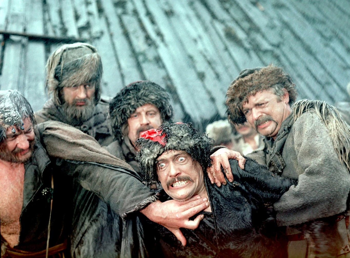 Kiedy Jerzy Hoffman przystępował do kręcenia "Pana Wołodyjowskiego", wcale nie było pewne, że przypadnie mu szansa ekranizacji całej Trylogii. Bynajmniej nie dlatego, że kinematografii nie było na to stać. Echa wydarzeń Marca '68 i rozpętanej w PRL-u antysemickiej nagonki dotknęły także ekipę "Wołodyjowskiego". Ich przejawem było choćby powierzenie reżyserii serialu "Przygody pana Michała" - na planie filmu i w niemal identycznej obsadzie - innemu reżyserowi. Więcej, w trakcie zdjęć w Chęcinach, które udawały Kamieniec Podolski, Hoffmanowi wręcz zasugerowano wyjazd z Polski. 

Reżyser zgodził się na emigrację, pod warunkiem jednak, że celem będzie Moskwa, ale inni członkowie ekipy, operator Jerzy Lipman i Jakub Goldberg, drugi reżyser, wyjechali na Zachód. Tam również udał się Aleksander Ford, który pierwotnie miał realizować "Potop".