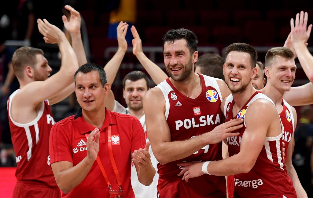 Radość Polaków po meczu z Chinami Radość Polaków po meczu z Chinami