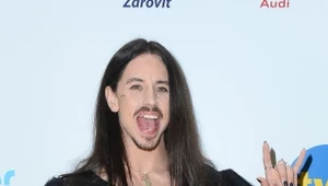 Michał Szpak w ogromnym kapeluszu!