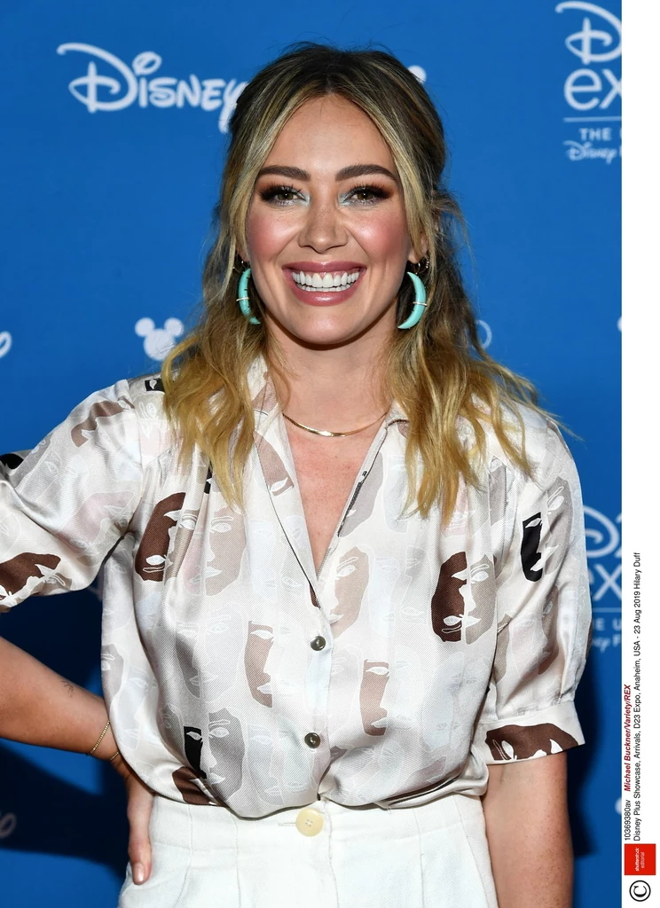 Hilary Duff zdobyła popularność między innymi, dzięki udziałowi w produkcjach Disneya