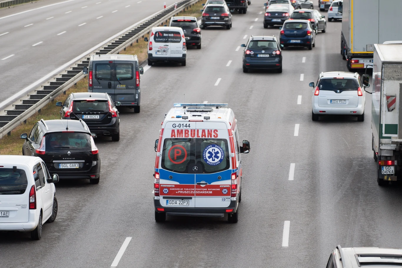 Korytarz życia będzie obowiązkowy Korytarz życia będzie obowiązkowy