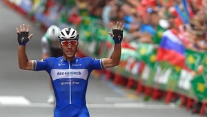 Philippe Gilbert cieszy się ze zwycięstwa