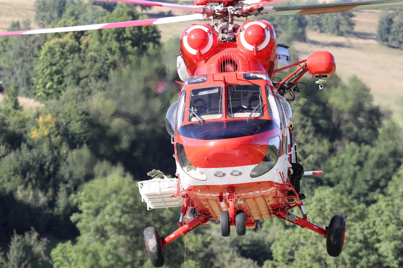 Ciała grotołazów zostały przetransportowane do Zakopanego za pomocą śmigłowca TOPR