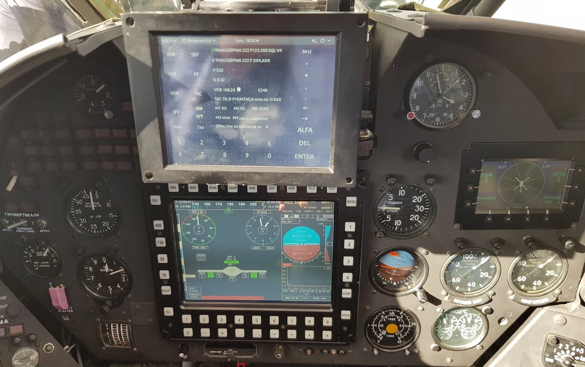 ITWL zaprojektowało na potrzeby modernizacji Uniwersalny System Pokładowy do Zwiększania Potencjału Bojowego Śmigłowców Wojskowych. Pilot i operator uzbrojenia moga wyświetlać najważniejsze dane na na wielofunkcyjnych ekranach zabudowanych w obydwu kabinach ITWL zaprojektowało na potrzeby modernizacji Uniwersalny System Pokładowy do Zwiększania Potencjału Bojowego Śmigłowców Wojskowych. Pilot i operator uzbrojenia moga wyświetlać najważniejsze dane na na wielofunkcyjnych ekranach zabudowanych w obydwu kabinach