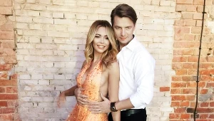 Sandra Kubicka i Adam Adamonis to jedna z par 10. edycji programu "Dancing with the Stars. Taniec z Gwiazdami"