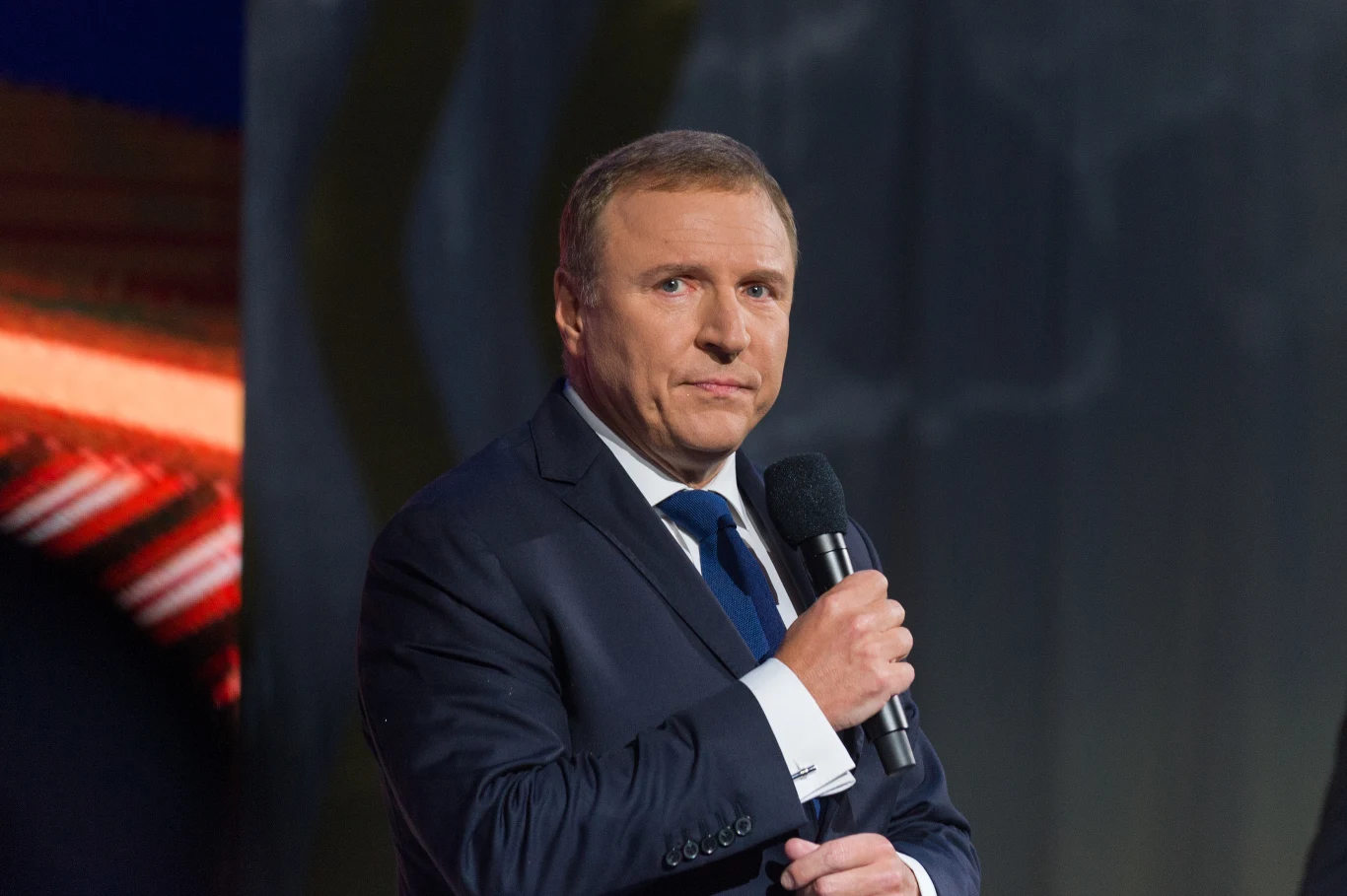 Jacek Kurski jest dumny z sukcesu serialu "Zniewolona" Jacek Kurski jest dumny z sukcesu serialu "Zniewolona"