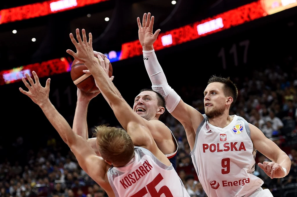 Łukasz Koszarek (z lewej) i Mateusz Ponitka podczas mistrzostw świata Łukasz Koszarek (z lewej) i Mateusz Ponitka podczas mistrzostw świata