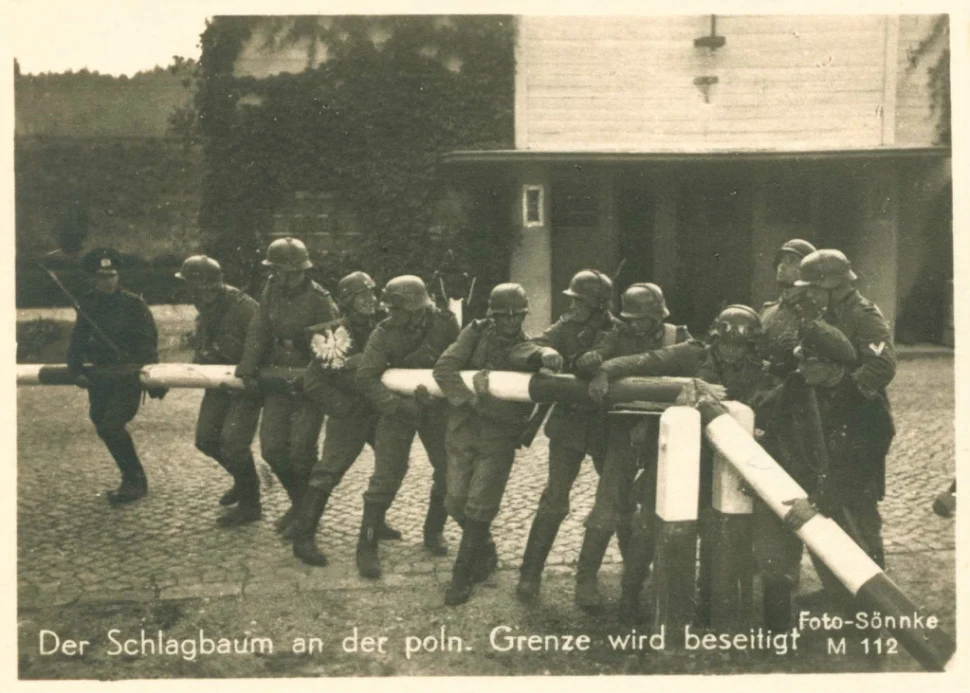 Niemieckie zdjęcie propagandowe z wrześniowej kampanii w Polsce w 1939 roku