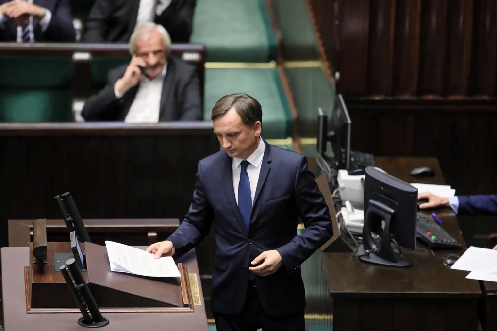 Minister sprawiedliwości Zbigniew Ziobro w Sejmie Minister sprawiedliwości Zbigniew Ziobro w Sejmie