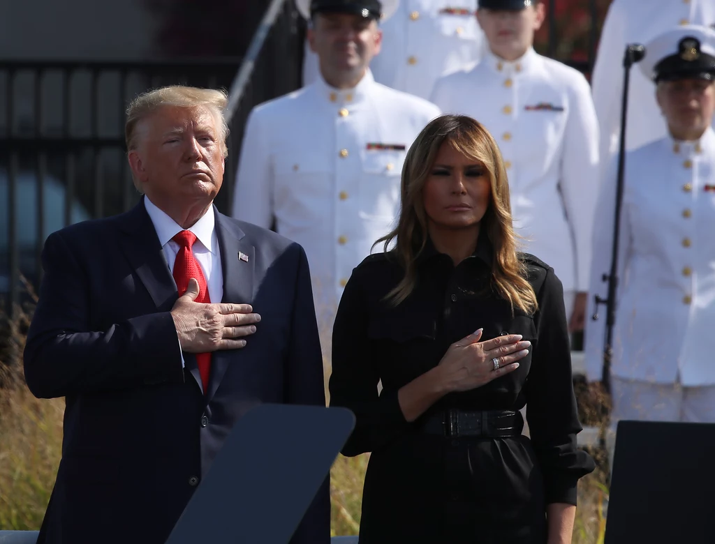 Donald Trump wraz z żoną podczas uroczystości