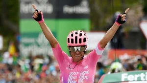 Sergio Higuita na mecie 18. etapu