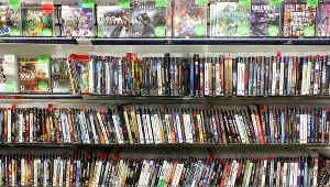 Gry na sklepowej półce