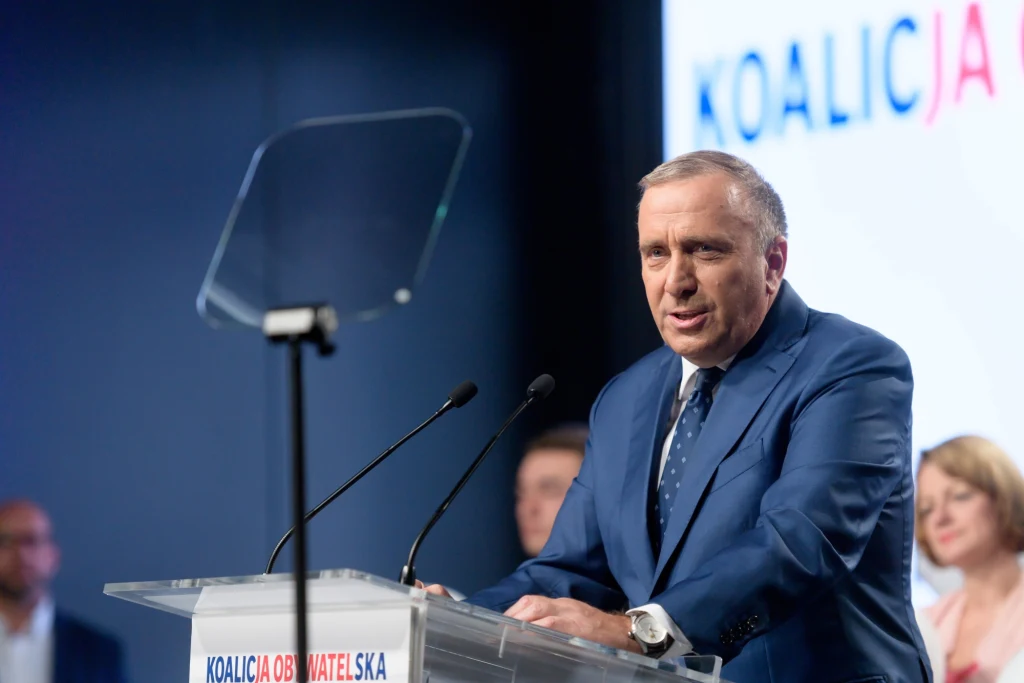 Przewodniczący Platformy Obywatelskiej Grzegorz Schetyna podczas konwencji regionalnej Koalicji Obywatelskiej w Poznaniu Przewodniczący Platformy Obywatelskiej Grzegorz Schetyna podczas konwencji regionalnej Koalicji Obywatelskiej w Poznaniu