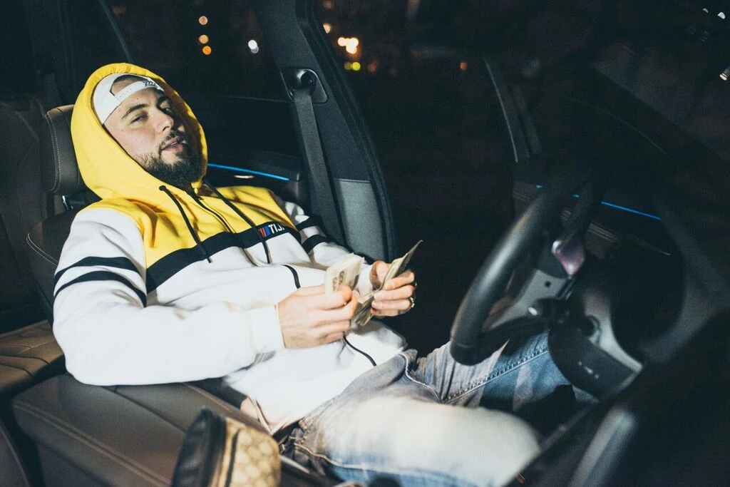 Malik Montana szykuje nowy album Malik Montana szykuje nowy album