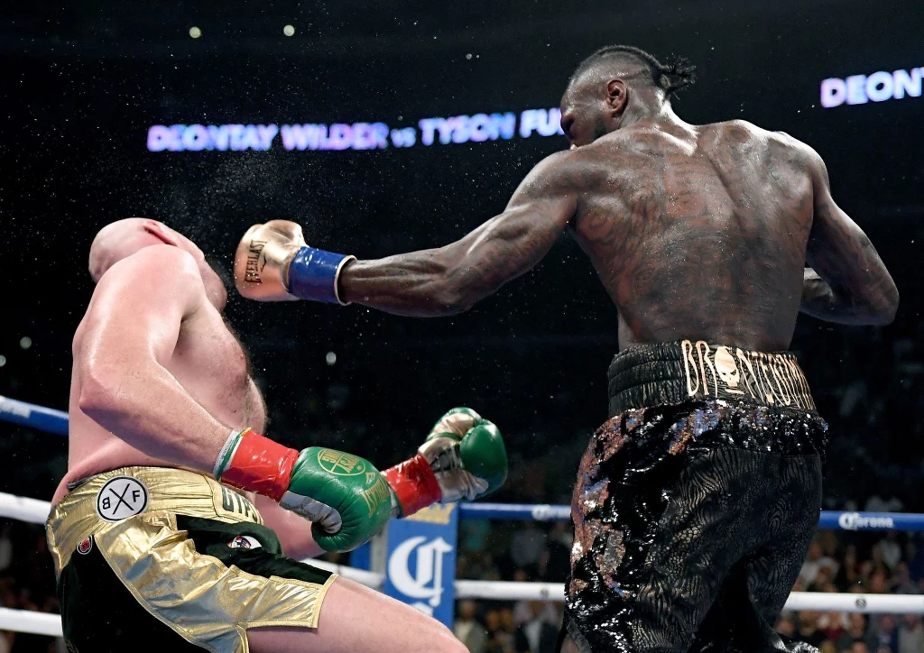 Deontay Wilder w walce z Tysonem Furym w Los Angeles Deontay Wilder w walce z Tysonem Furym w Los Angeles