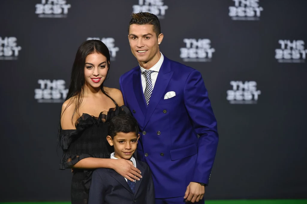 Cristiano Ronaldo z partnerką Georginą Rodriguez i synem Cristiano Ronaldo Jr 
