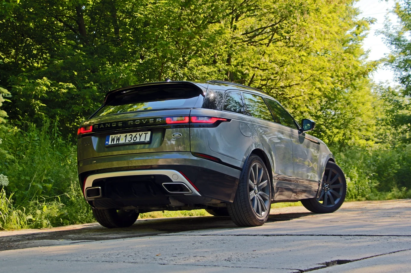 Range Rover Velar D275 R-Dynamic